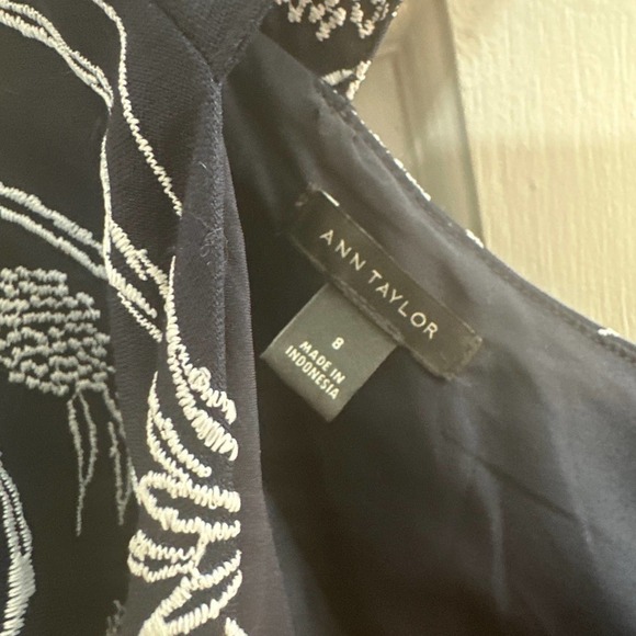 Ann Taylor dress - Picture 2 of 3